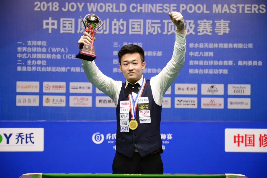 自梅西加盟 自梅西加盟