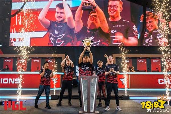 人们高声呼 人们高声呼