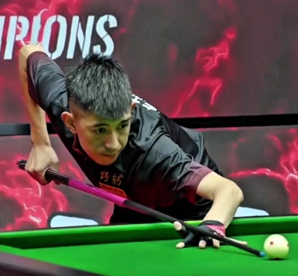 更要尽全力 更要尽全力