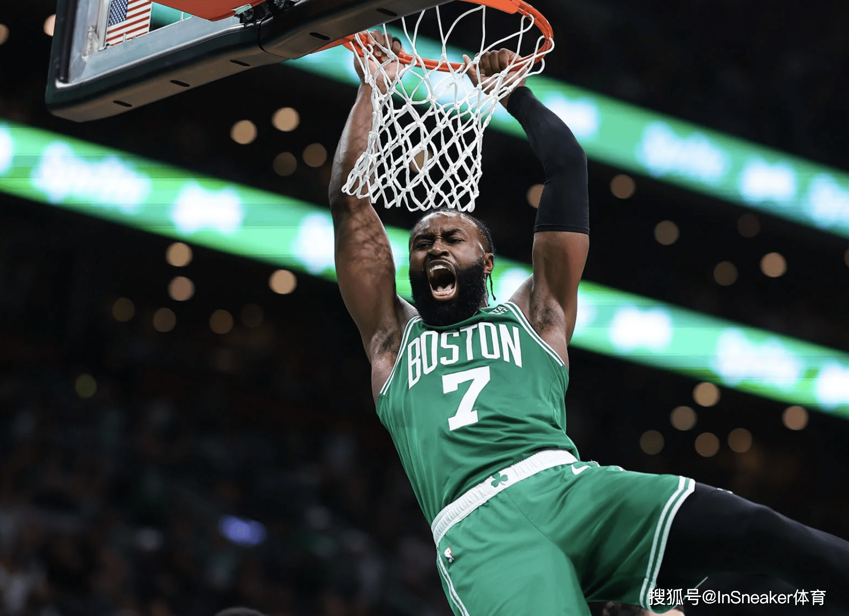 特别是在主 特别是在主